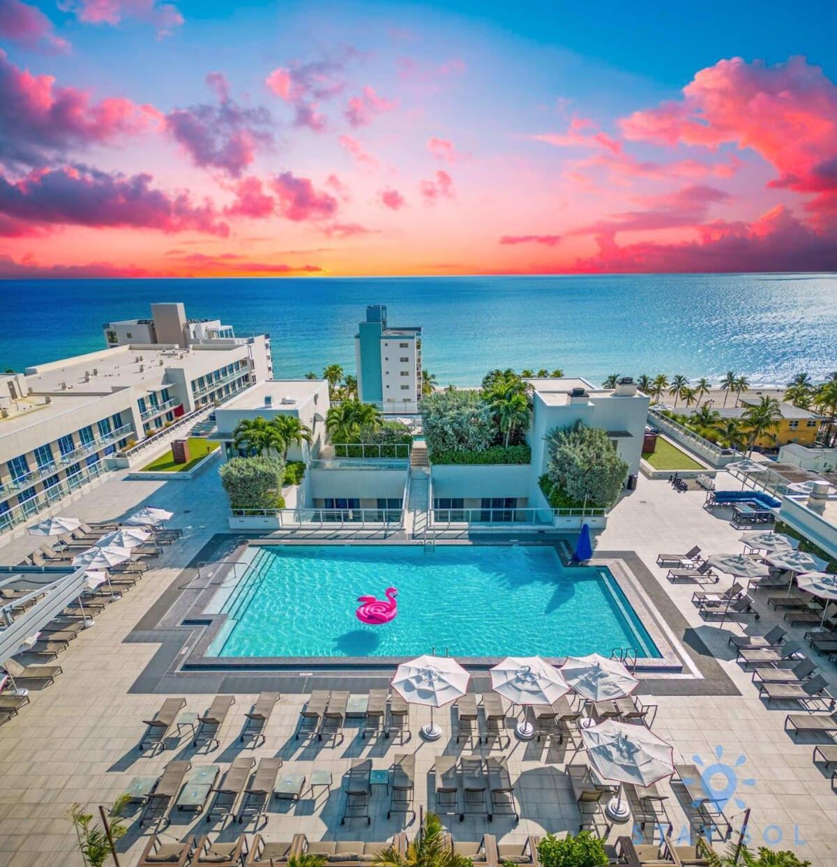 Lx Oasis Beachfront-Rt Infinity Pool Голливуд Экстерьер фото